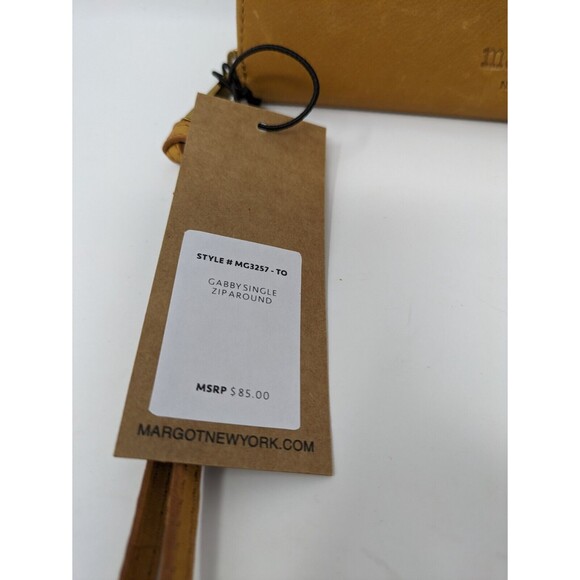 NWT $85 Margot New York Gabby Single Zip Around Leather Wallet Wristlet Cognac - Picture 4 of 10